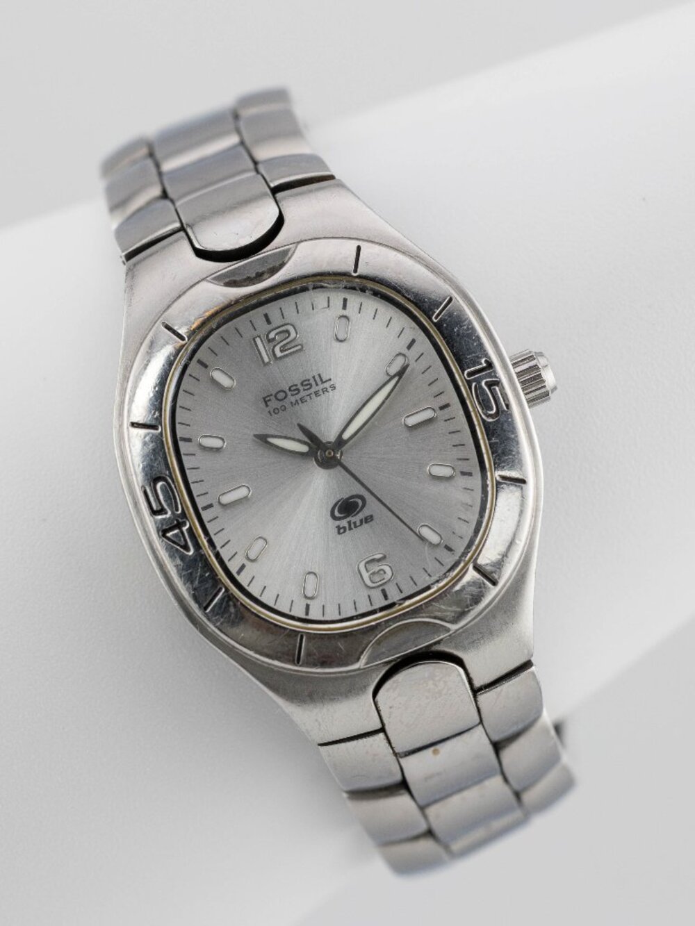 Fossil Blue Men's AM-3451 Silver Dial Oval Quartz Analog Watch Fresh Battery